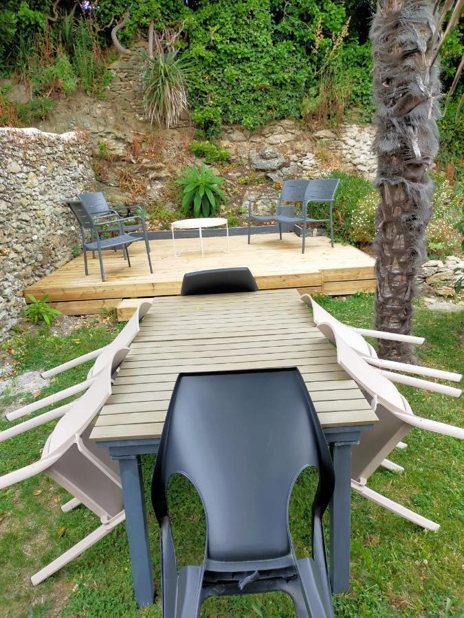 Les 2 Moi S'L Villa Sauzon Eksteriør bilde