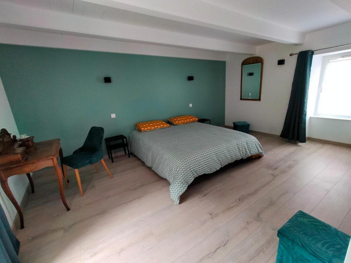 Les 2 Moi S'L Villa Sauzon Eksteriør bilde